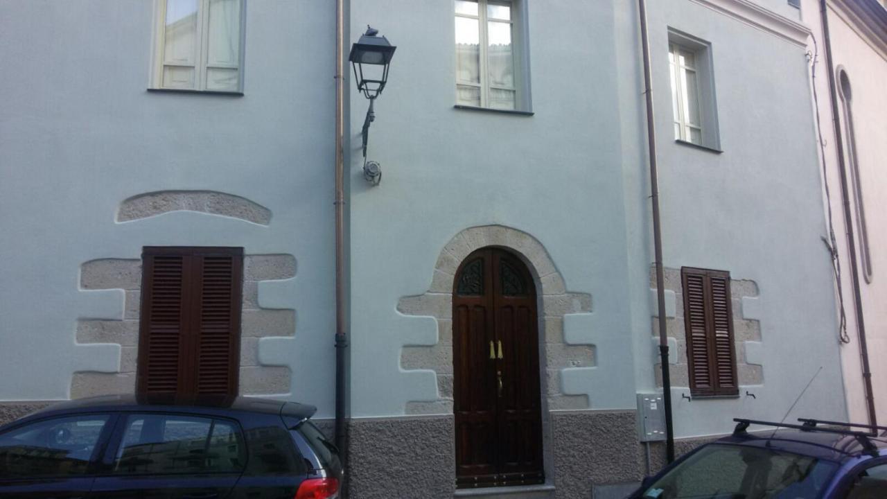 B&B dal Cardinale Ozieri Bagian luar foto